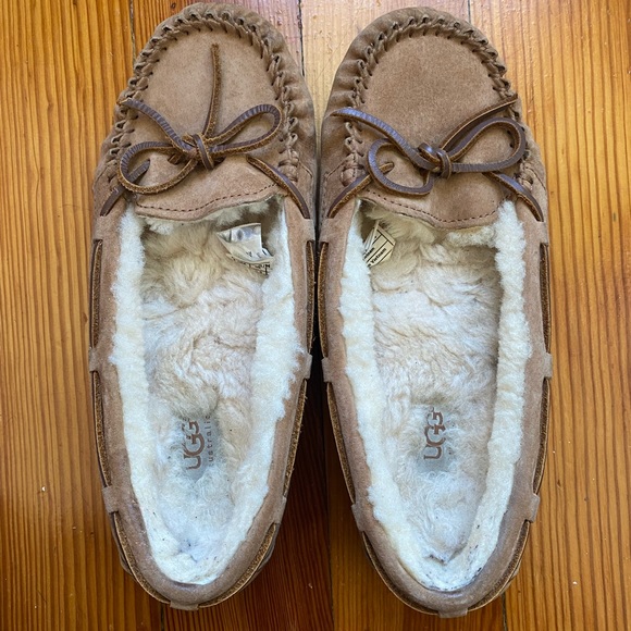 UGG Moccasins - Picture 5 of 13